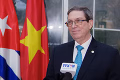 Relación Vietnam-Cuba es un ejemplo de solidaridad para un mundo mejor, afirma canciller cubano