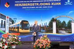 El embajador vietnamita en Alemania, Nguyen Dac Thanh, pronuncia su discurso (Fuente: VNA)