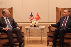 Líder vietnamita dialoga con representantes de grupos económicos en EE. UU.