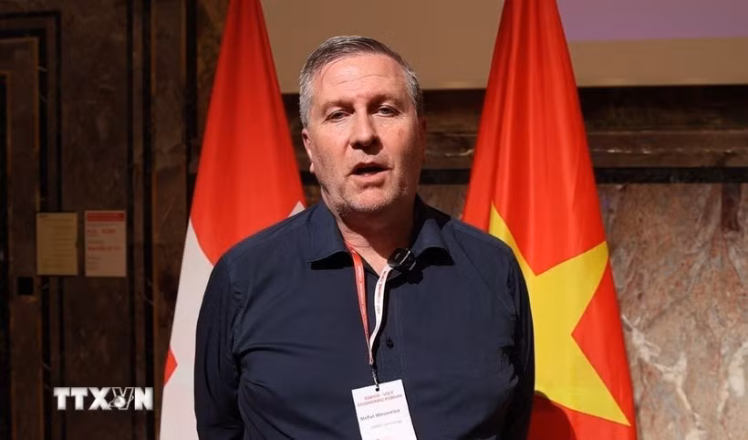 Empresas suizas ven con optimismo centro financiero internacional de Vietnam