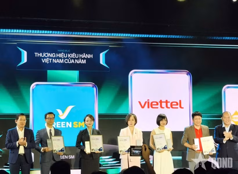 El evento otorgó premios en 45 categorías, agrupadas en cuatro grandes secciones. (Foto: qdnd.vn)