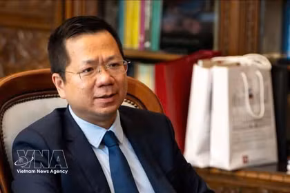El embajador vietnamita en Polonia, Ha Hoang Hai, en la entrevista. (Fuente: VNA)