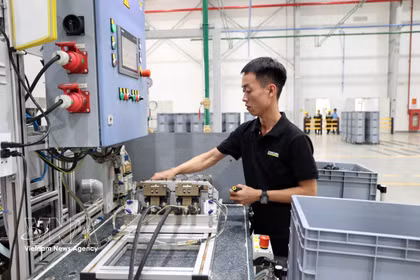 El grupo alemán Karcher pone en funcionamiento una fábrica de equipos de limpieza en el Parque Industrial y Logístico Portuario de Tam Hiep, comuna de Nui Thanh, ciudad de Da Nang. (Fuente: VNA)