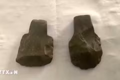 Hallan cinco hachas de piedra de miles de años en parque vietnamita Phong Nha - Ke Bang (Foto: VNA) 