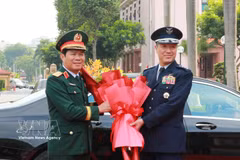 Visita de Jefe del Estado Mayor de Japón a Vietnam fortalece cooperación en defensa
