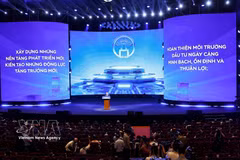El presidente del Comité Popular de Hanoi, Vu Dai Thang, en la presentación del Plan maestro de Hanoi con visión a 100 años. (Foto: VNA)