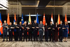 Representantes diplomáticas de ASEAN y Rusia en la reunión. (Foto: Ministerio de Relaciones Exteriores de Vietnam)