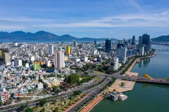 Da Nang ha reafirmado su atractivo como centro económico dinámico con un entorno de inversión transparente. (Foto: VNA)