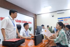 Vietnam simplifica trámites para impulsar un entorno de negocios favorable. Foto ilustrativa: VNA