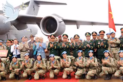 Las fuerzas de paz vietnamitas de la ONU se preparan para partir hacia las misiones de la ONU en Sudán del Sur y Abyei. (Foto: VNA) 