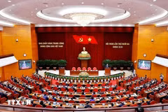 El decimotercer Pleno del Comité Central del Partido Comunista de Vietnam concluyó, completando toda su agenda de trabajo. (Foto: VNA)