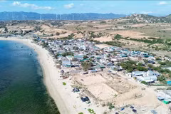 La provincia de Khanh Hoa está agilizando la entrega de los terrenos para los proyectos de centrales nucleares 1 y 2. (Foto: VNA)