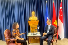 El embajador Tran Phuoc Anh en una entrevista con la Agencia Vietnamita de Noticias. (Foto: VNA)
