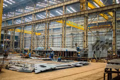 La producción circular reduce los costos en la industria naval de la Planta de Astilleros Bach Dang. (Foto: VNA)