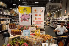 Productos agrícolas vietnamitas promocionados en Alemania. (Foto: moit.gov.vn)