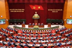 La sesión inaugural del XIV Pleno del Comité Central del Partido Comunista de Vietnam del XIII mandato. (Foto: VNA)