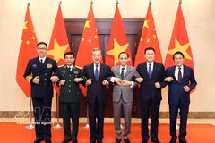 Ministros de Relaciones Exteriores, Defensa y Seguridad Pública de Vietnam y China en el primer Diálogo estratégico 3+3 (Foto: VNA)
