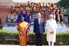 Ceremonia de bienvenida al máximo dirigente vietnamita en Nueva Delhi