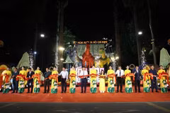 La 46.ª edición del Festival de Flores de Primavera de Ciudad Ho Chi Minh fue inaugurada este jueves en el Parque Tao Dan (Foto: VNA)