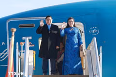 El primer ministro vietnamita, Pham Minh Chinh, llega a Sudáfrica para participar en Cumbre del G20. (Fuente: VNA)