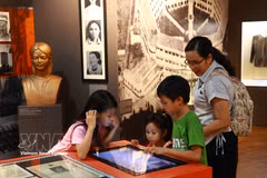La transformación de los museos, de «repositorios estáticos» a «espacios experienciales dinámicos», actúa como motor de las industrias culturales. (Foto: VNA)