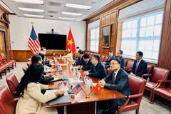 En la reunión entre el ministro de Industria y Comercio de Vietnam, Le Manh Hung, y el secretario de Comercio de Estados Unidos, Howard Lutnick. (Fuente: Departamento de Desarrollo de Mercados en el Extranjero)