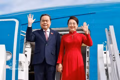 El presidente de la Asamblea Nacional de Vietnam, Tran Thanh Man, y su esposa. (Fuente: VNA)