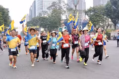 Atletas en el Maratón. (Fuente: VNA)