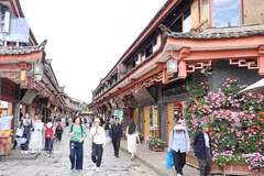 Turistas en la ciudad china de Lijiang. (Fuente: VNA)