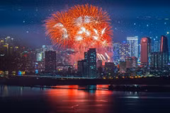 La belleza moderna de la ciudad de Da Nang durante el deslumbrante espectáculo de fuegos artificiales. (Foto: Internet)