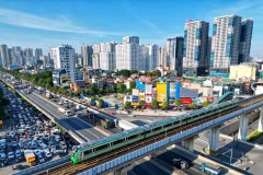 El rostro urbano de Hanoi se está modernizando cada vez más. (Foto: VNA)