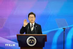 Lee Jae Myung presta juramento como presidente de Corea del Sur el 4 de junio de 2025. (Foto: Xinhua/VNA)