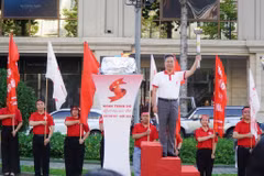 La llama del Viaje Rojo 2026 se enciende oficialmente. (Foto: https://vienhuyethoc.vn/)
