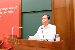 El presidente de la Asamblea Nacional de Vietnam, Tran Thanh Man, habla en el evento. (Fuente: VNA)