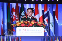 El vicepremier ministro y ministro de Defensa Nacional de Vietnam, general Phan Van Giang, habla en el evento. (Fuente: VNA)