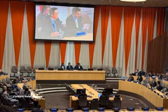 El embajador Do Hung Viet, jefe de la Misión Permanente de Vietnam ante la Organización de las Naciones Unidas, preside la primera reunión informal con los países miembros del Tratado sobre la No Proliferación de las Armas Nucleares (TNP) en Nueva York. (Fuente: VNA)