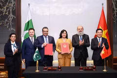 El encuentro fue copresidido por la viceministra vietnamita de Industria y Comercio, Phan Thi Thang, y el secretario adjunto del Ministerio de Comercio de Pakistán, Nasir Hamid. (Fuente: VNA)