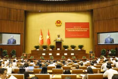 El secretario general del Partido Comunista y presidente de Vietnam,To Lam, pronuncia un discurso en la Conferencia sobre la comprensión e implementación de la Resolución No. 06-NQ/TW sobre la política exterior del XIV Congreso Nacional del Partido. (Fuente: VNA)