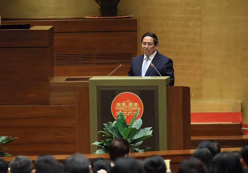 El primer ministro de Vietnam, Pham Minh Chinh, interviene en la sesión (Foto: VNA)