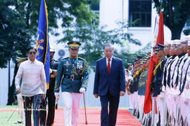 Ceremonia oficial al máximo dirigente de Vietnam en Filipinas. (Foto: VNA)