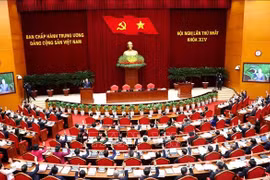 El XIV Comité Central del Partido Comunista de Vietnam realiza su primer pleno (Foto: VNA)