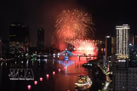 Un espectáculo en el Festival Internacional de Fuegos Artificiales de Da Nang 2026 (Foto: VNA)
