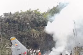 El accidente de un avión militar de transporte ocurrido el 23 de marzo en Colombia dejó 69 fallecidos y numerosos heridos. (Foto: Xinhua/ VNA)