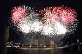 El Festival Internacional de Fuegos Artificiales de Da Nang (DIFF) 2026 (Foto: VNA)