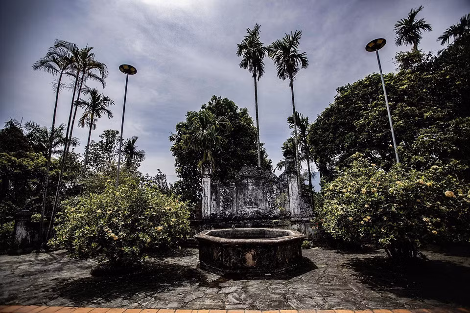 La vivienda tradicional de la familia Dinh Cong en la comuna Luong Son, provincia de Phu Tho, conserva aún muchas de sus características históricas. (Foto: VNA)