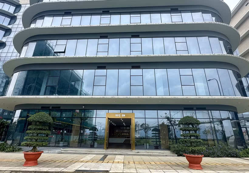 El Centro Financiero Internacional de Vietnam en Da Nang (VIFC-DN) ocupa el puesto 71 en la última edición del Índice de Centros Financieros Globales. (Foto: baochinhphu.vn)