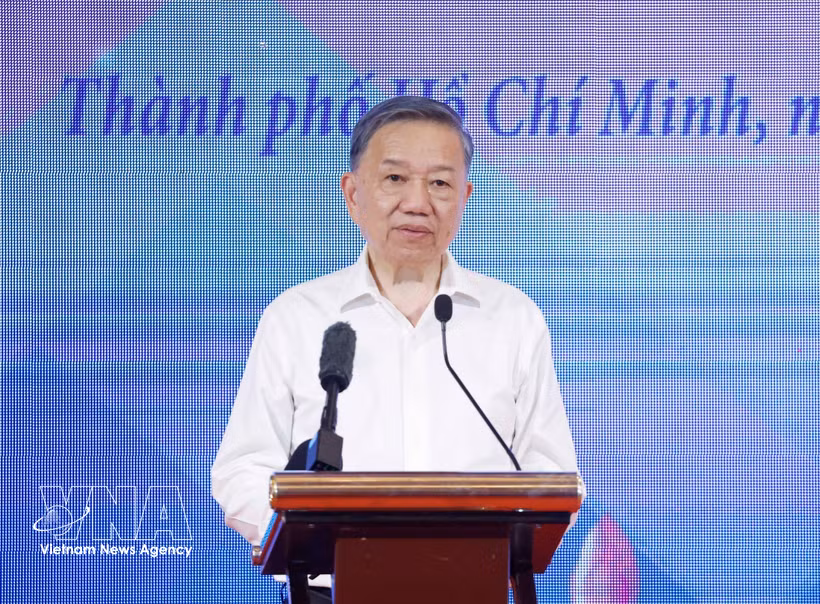 El secretario general del Partido Comunista de Vietnam y presidente de la República, To Lam, interviene en la cita. (Foto: VNA)