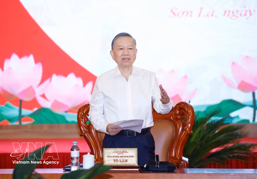 El secretario general del Partido Comunista y presidente de Vietnam, To Lam, interviene en la cita. (Foto: VNA)
