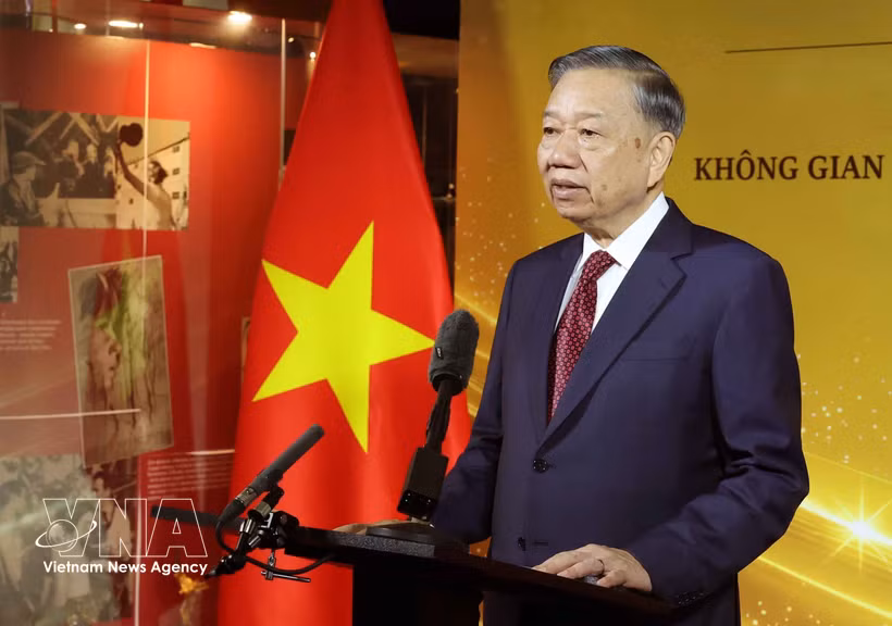 El secretario general del Partido Comunista de Vietnam y presidente de la República, To Lam, interviene en la cita. (Foto: VNA)