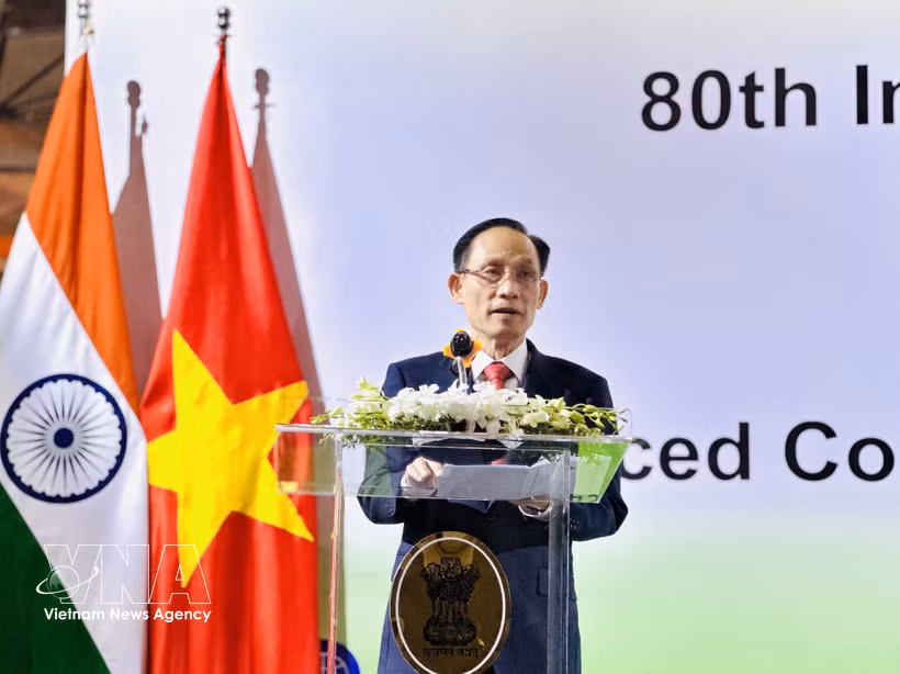 El ministro de Relaciones Exteriores de Vietnam, Le Hoai Trung, interviene en la cita. (Foto: VNA)